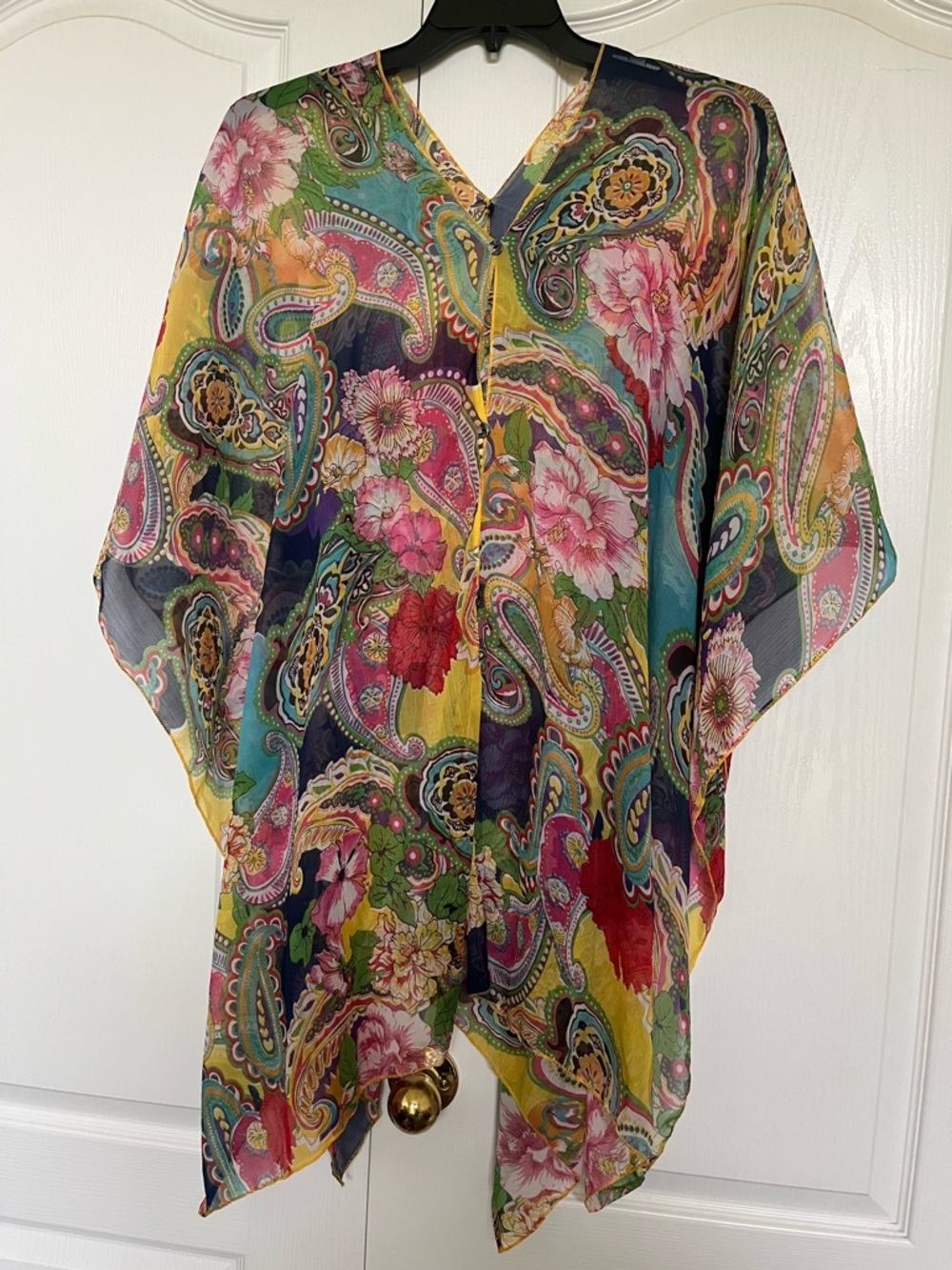 Multi-Color Paisley Floral V-Neck Women's Tunic Top
